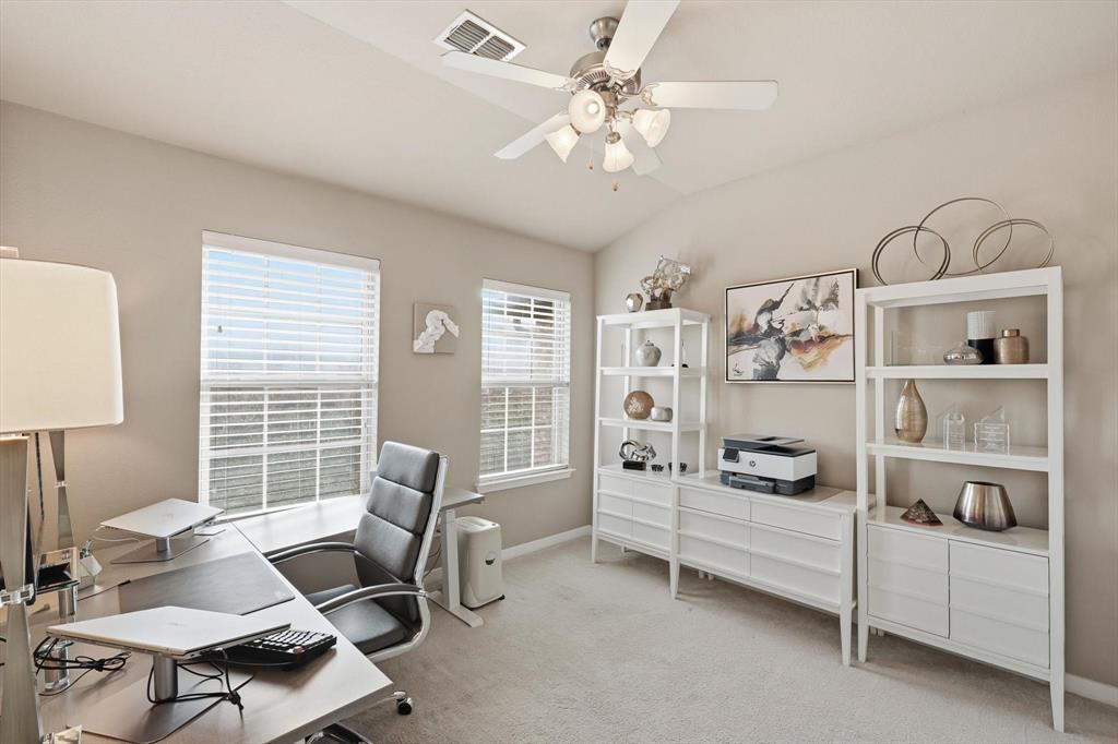 3941 Asbury Lane Addison, TX 75001 - Photo 23 of 30 a workspace with furniture and window