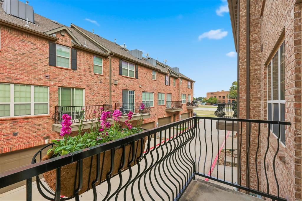 3941 Asbury Lane Addison, TX 75001 - Photo 10 of 30 a view of a street from a balcony