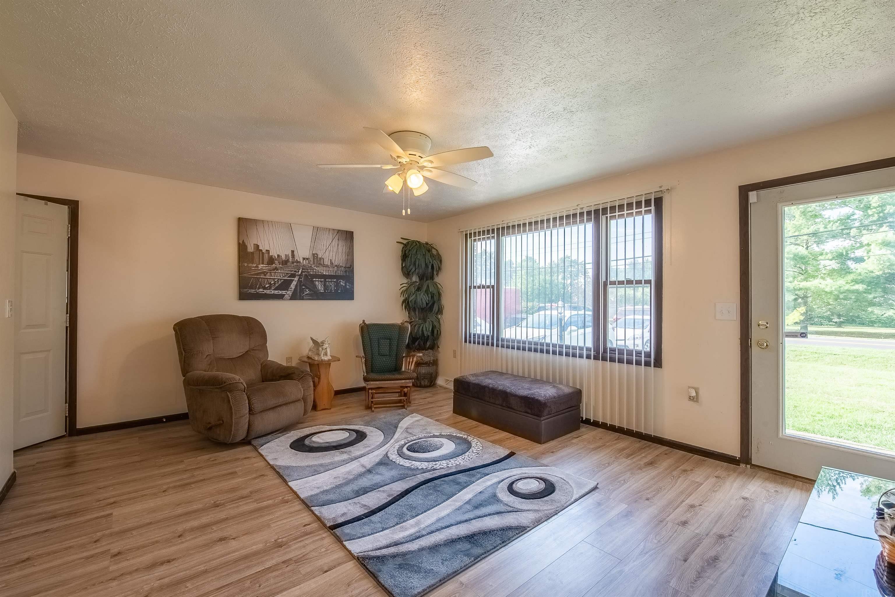 239 Elston Road Lafayette, IN 47909 - Photo 4 of 31 Gallery Image 4