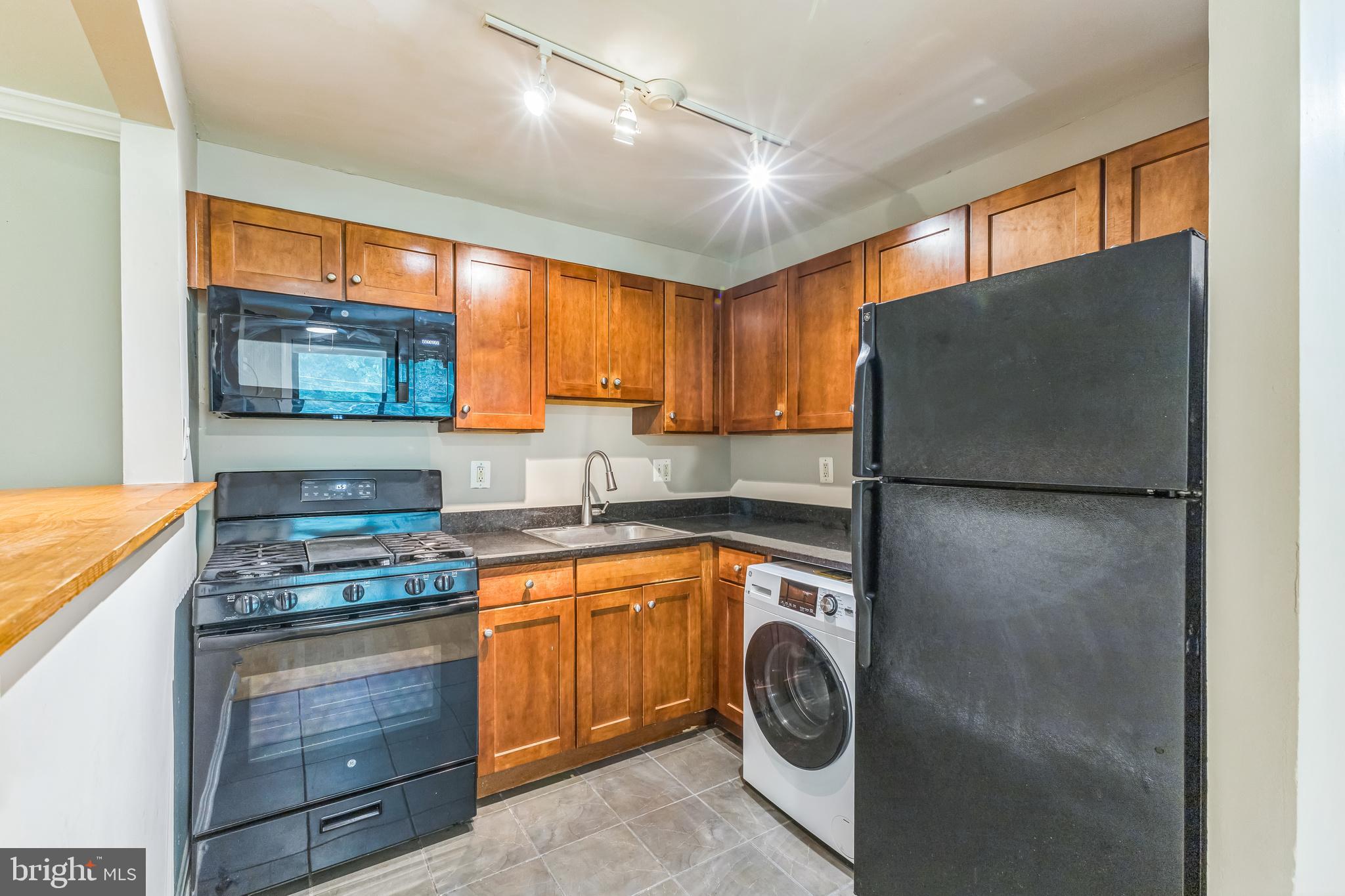 3105 Naylor Road Southeast, Unit 304 Washington, DC 20020 - Photo 4 of 25 Gallery Image 4