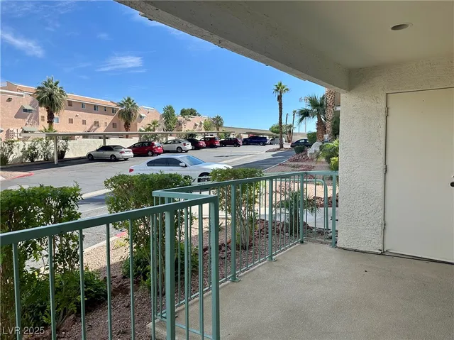 $164,000 | 3550 Bay Sands Drive, Unit 1005, Laughlin, NV 89029
