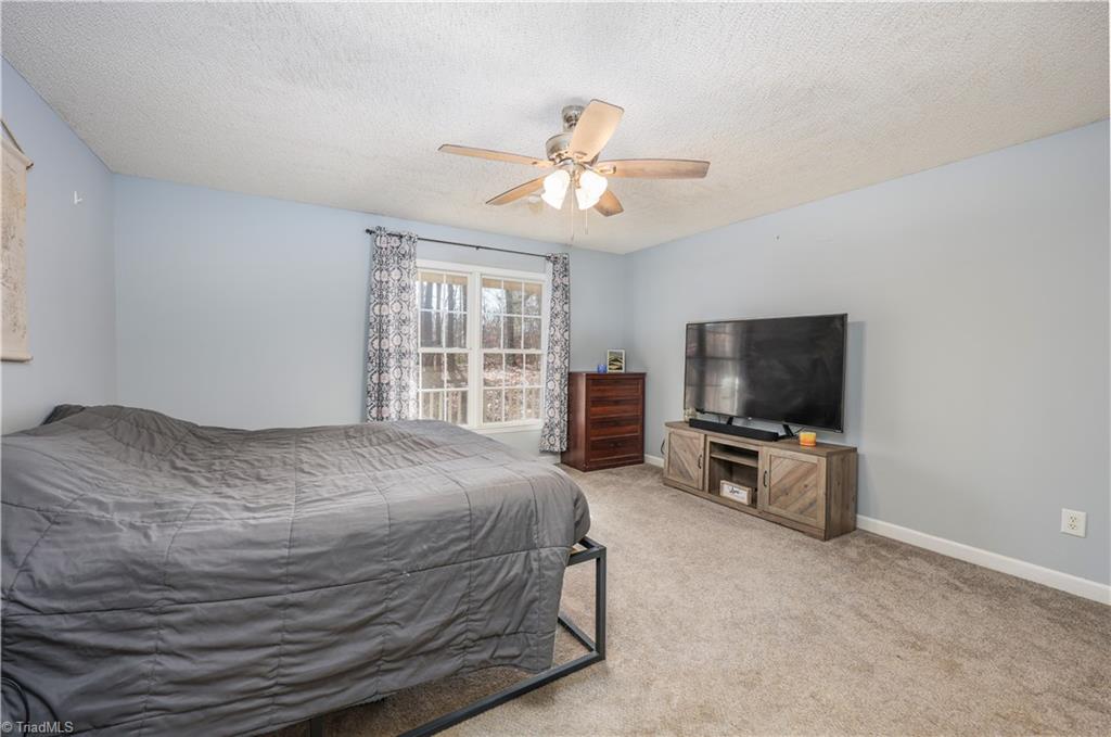 830 Country Place Road Asheboro, NC 27203 - Photo 20 of 49