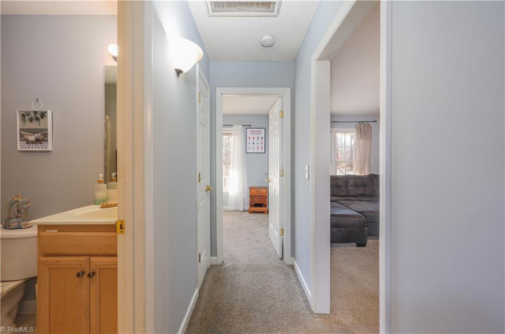 830 Country Place Road Asheboro, NC 27203 - Photo 23 of 49