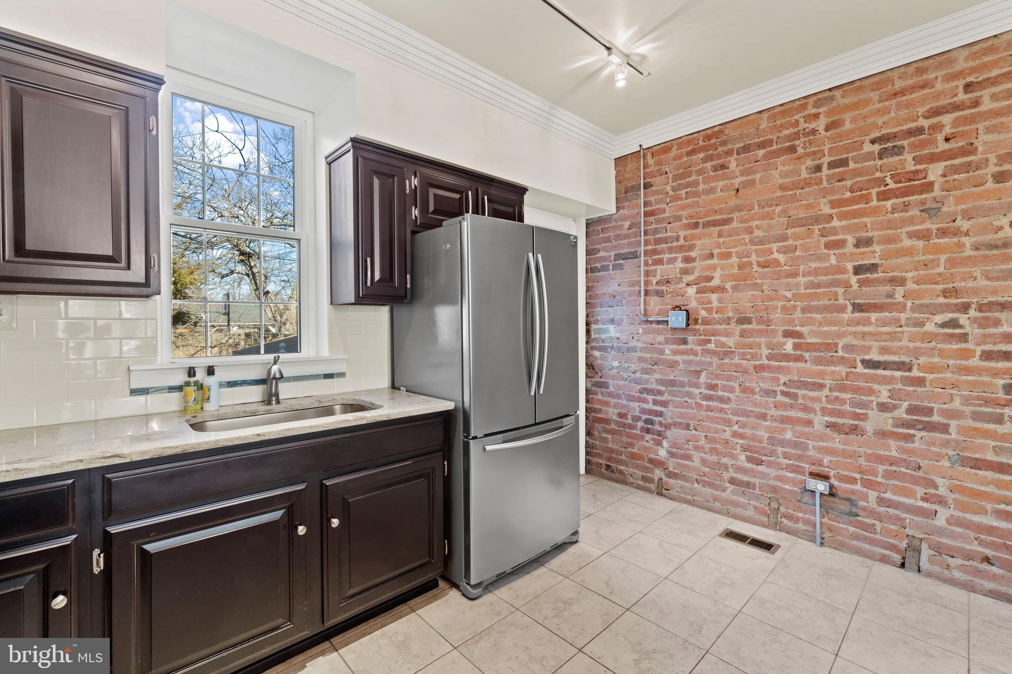 1408 G Street Southeast Washington, DC 20003 - Photo 10 of 28