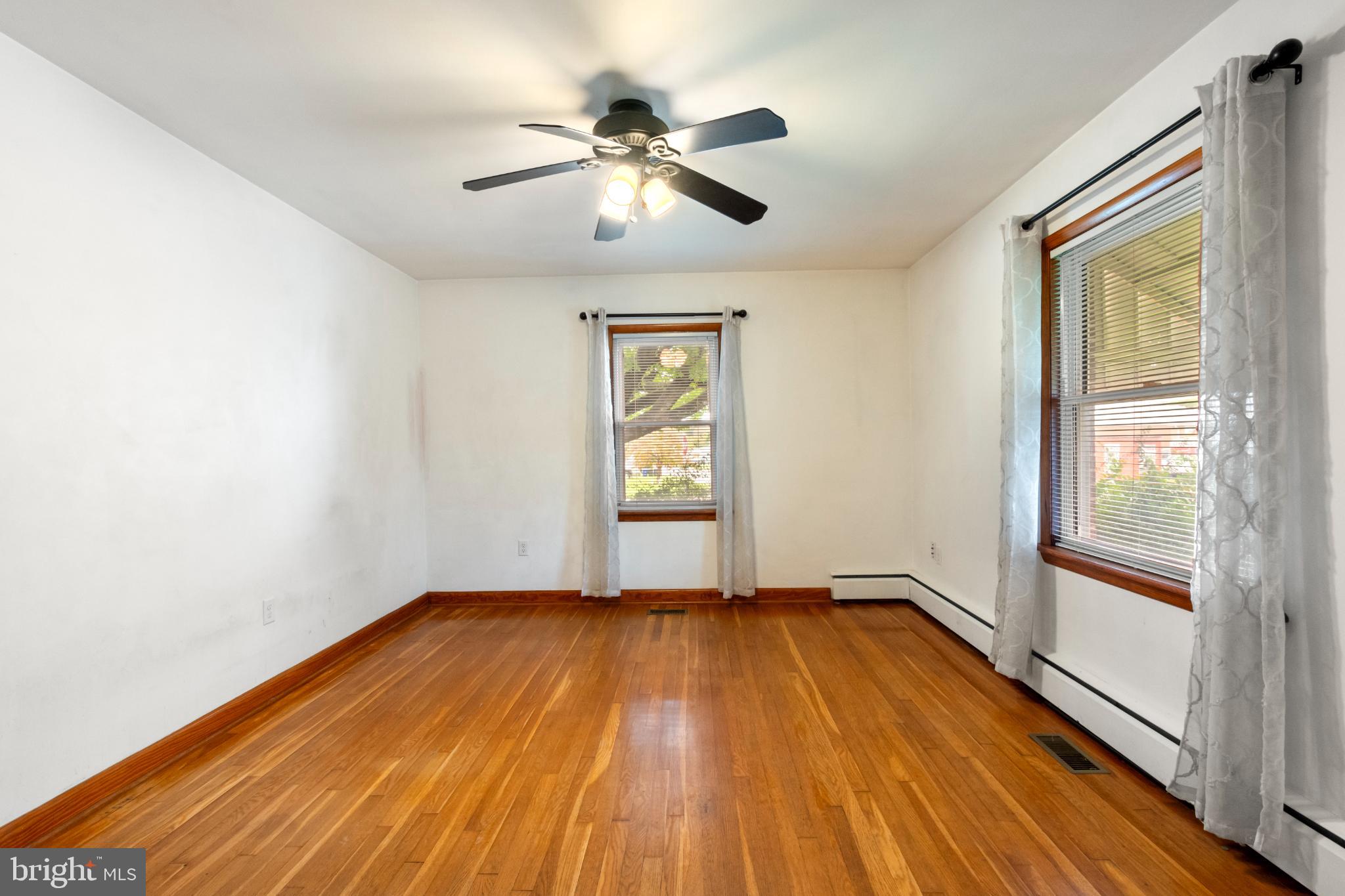 223 Carroll Heights Road Taneytown, MD 21787 - Photo 19 of 32 Bright and airy room with classic charm.