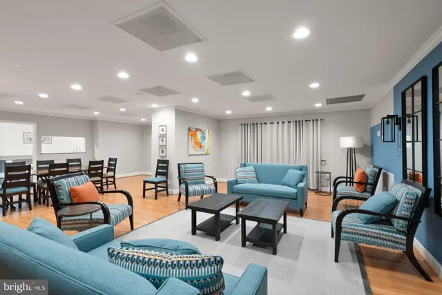 $355,000 | 1225 Martha Custis Drive, Unit 819, Alexandria, VA 22302