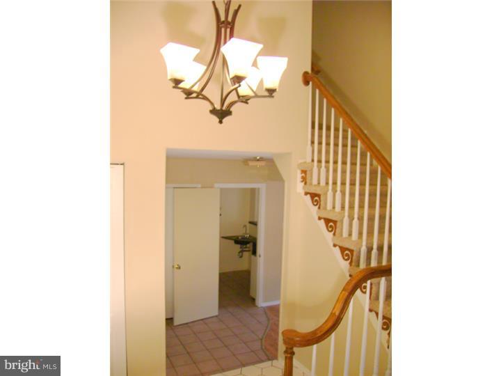 1502 Squire Lane Cherry Hill, NJ 08003 - Photo 3 of 20