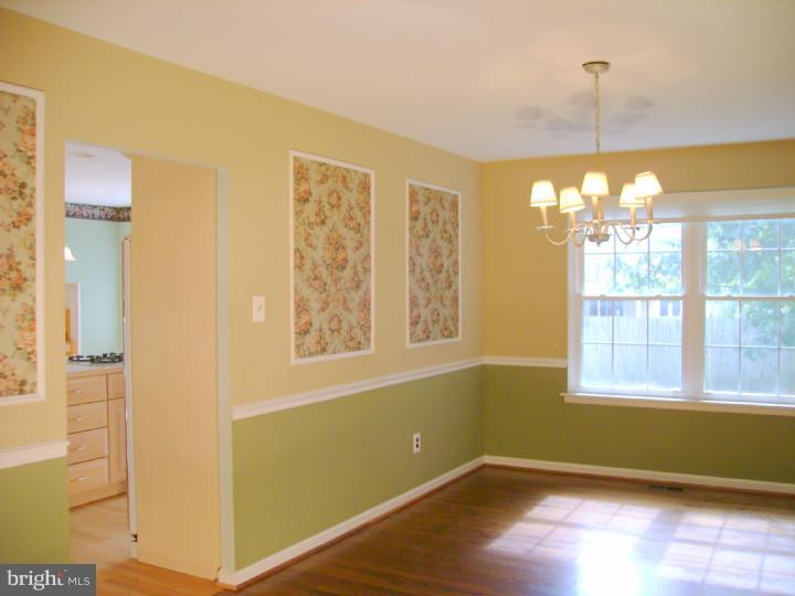 1502 Squire Lane Cherry Hill, NJ 08003 - Photo 8 of 20