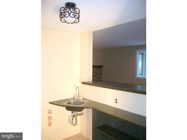 1502 Squire Lane Cherry Hill, NJ 08003 - Photo 9 of 20