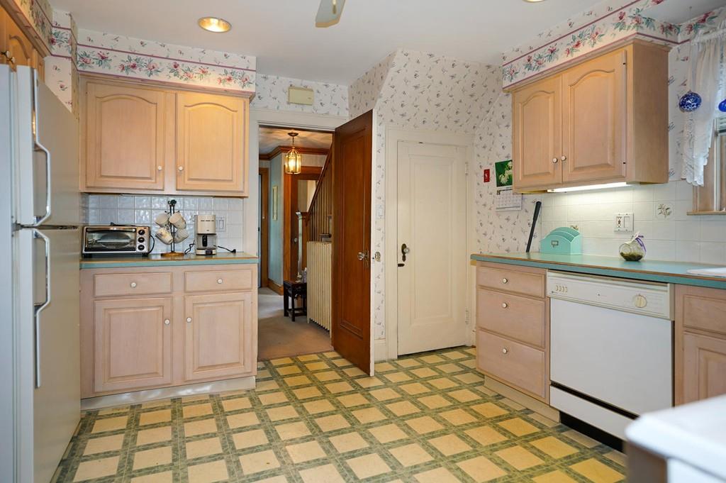 74 Fountain Road Arlington, MA 02476 - Photo 11 of 23 Gallery Image 11