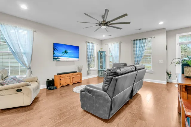 $529,000 | 2861 Hagerman Street, North Charleston, SC 29406