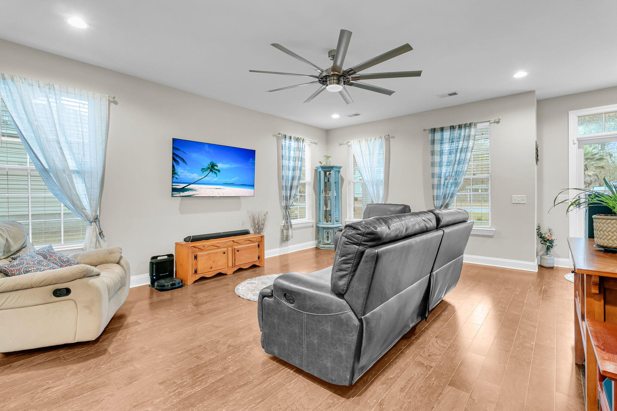 2861 Hagerman Street North Charleston, SC 29406 - Photo 3 of 46 CREM - 2861 Hagerman St-16