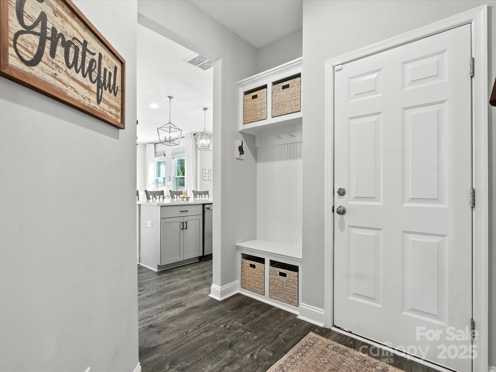 1172 Weir Court Fort Mill, SC 29708 - Photo 5 of 32 Gallery Image 5