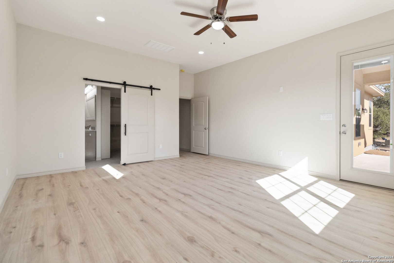 571 Deep Water Drive Spring Branch, TX 78070 - Photo 16 of 21