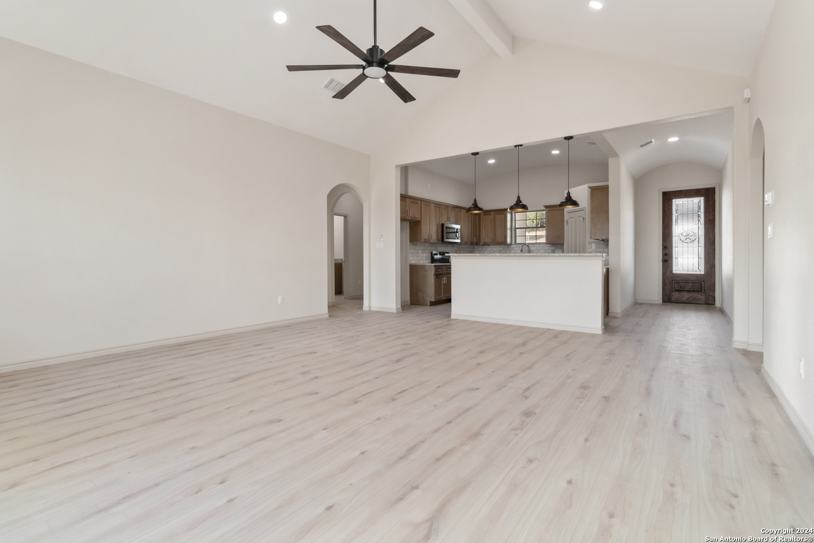 571 Deep Water Drive Spring Branch, TX 78070 - Photo 2 of 21