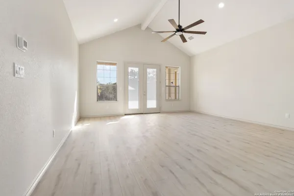 $2,500 | 571 Deep Water Drive, Spring Branch, TX 78070