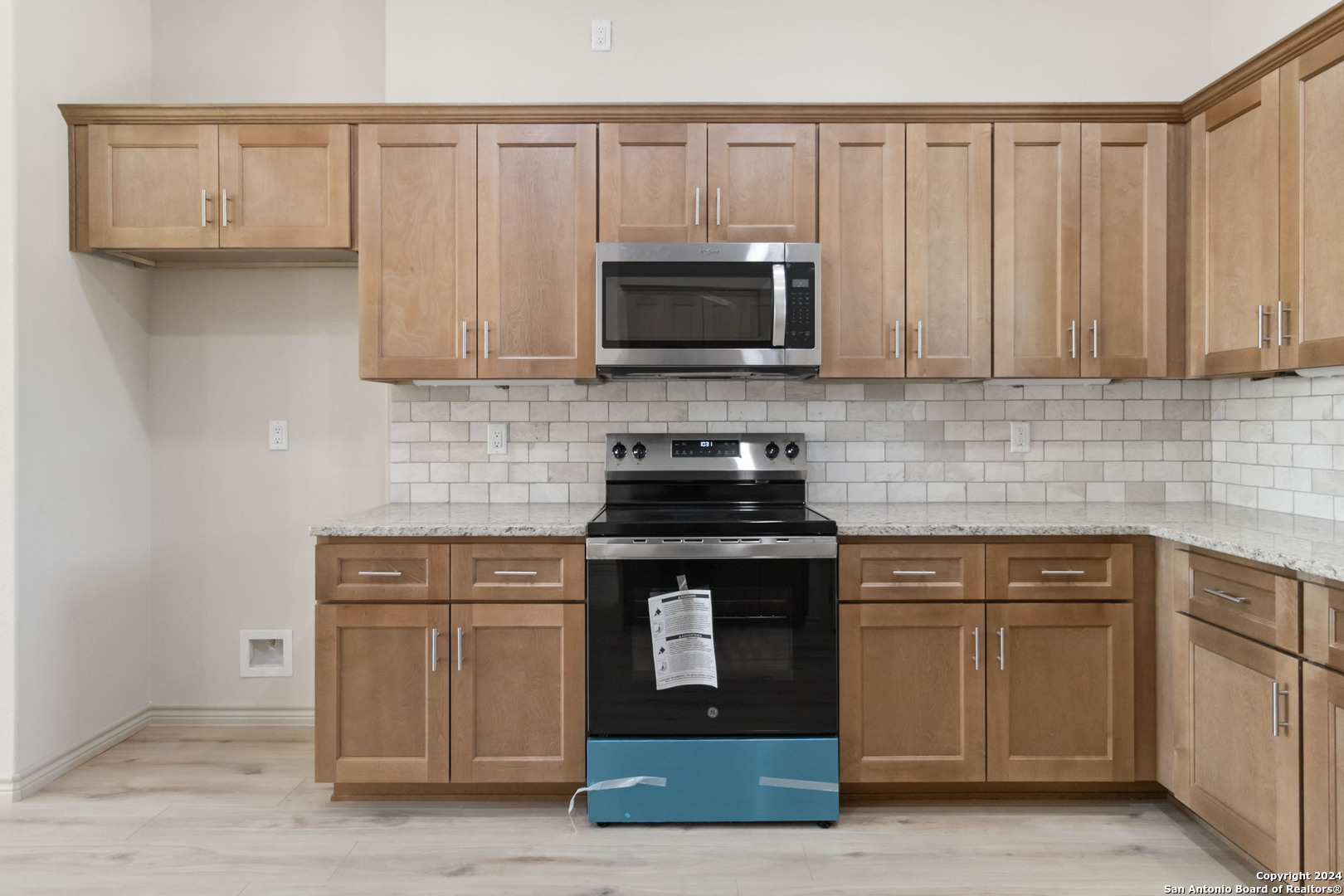 571 Deep Water Drive Spring Branch, TX 78070 - Photo 8 of 21