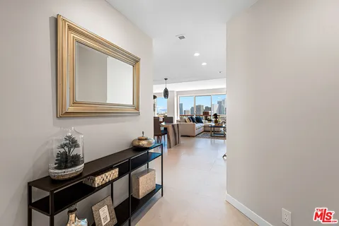 $9,000 | 10550 Wilshire Boulevard, Unit 1204, Los Angeles, CA 90024