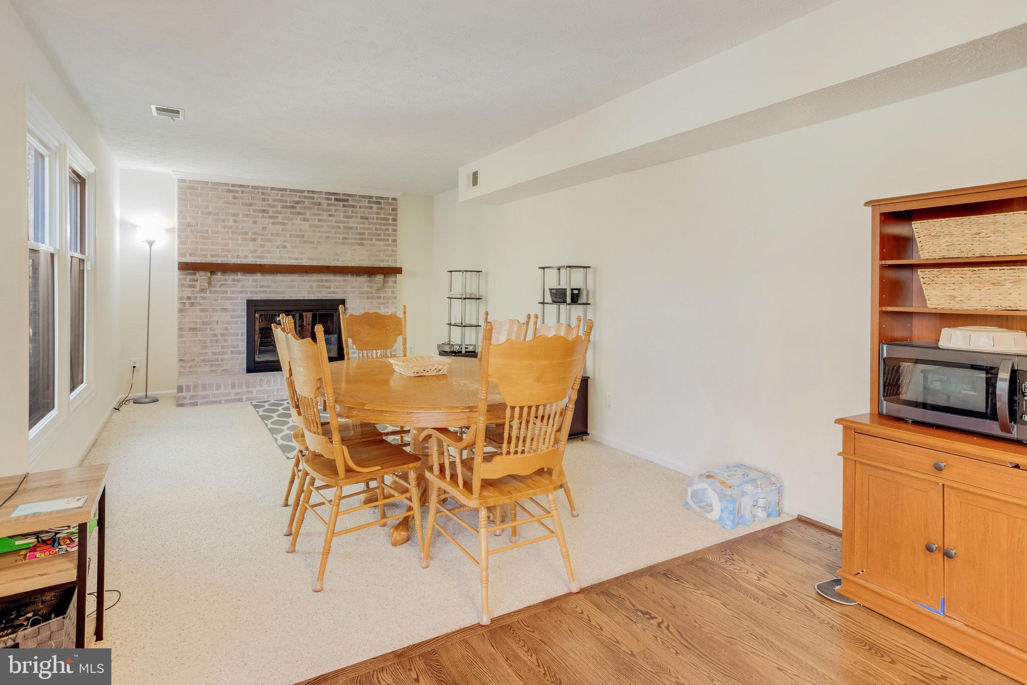 10430 Brackets Ford Circle Manassas, VA 20110 - Photo 16 of 55