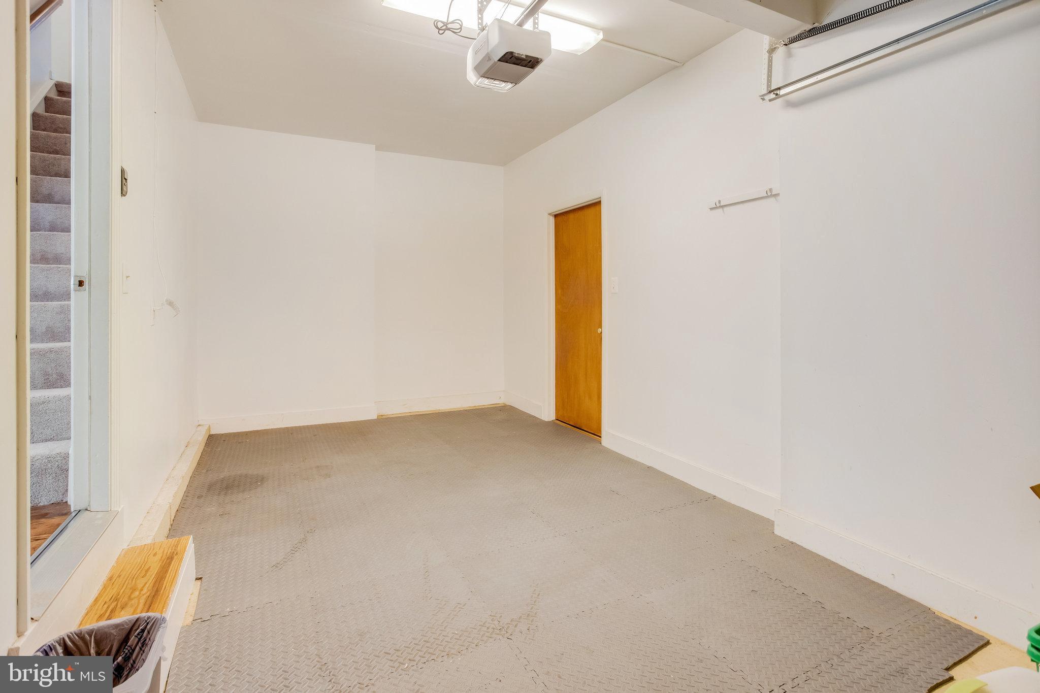 10430 Brackets Ford Circle Manassas, VA 20110 - Photo 20 of 55