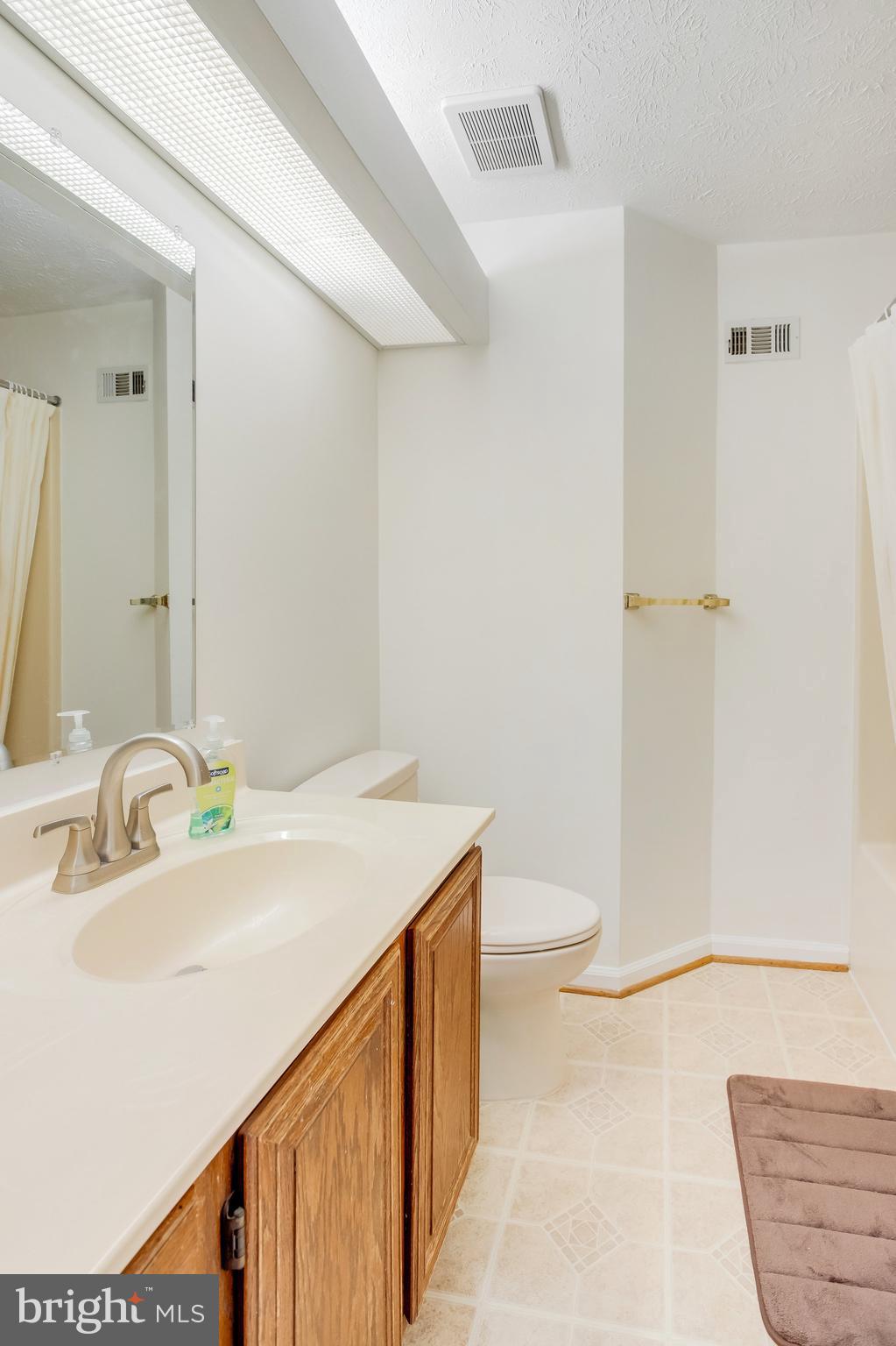 10430 Brackets Ford Circle Manassas, VA 20110 - Photo 34 of 55