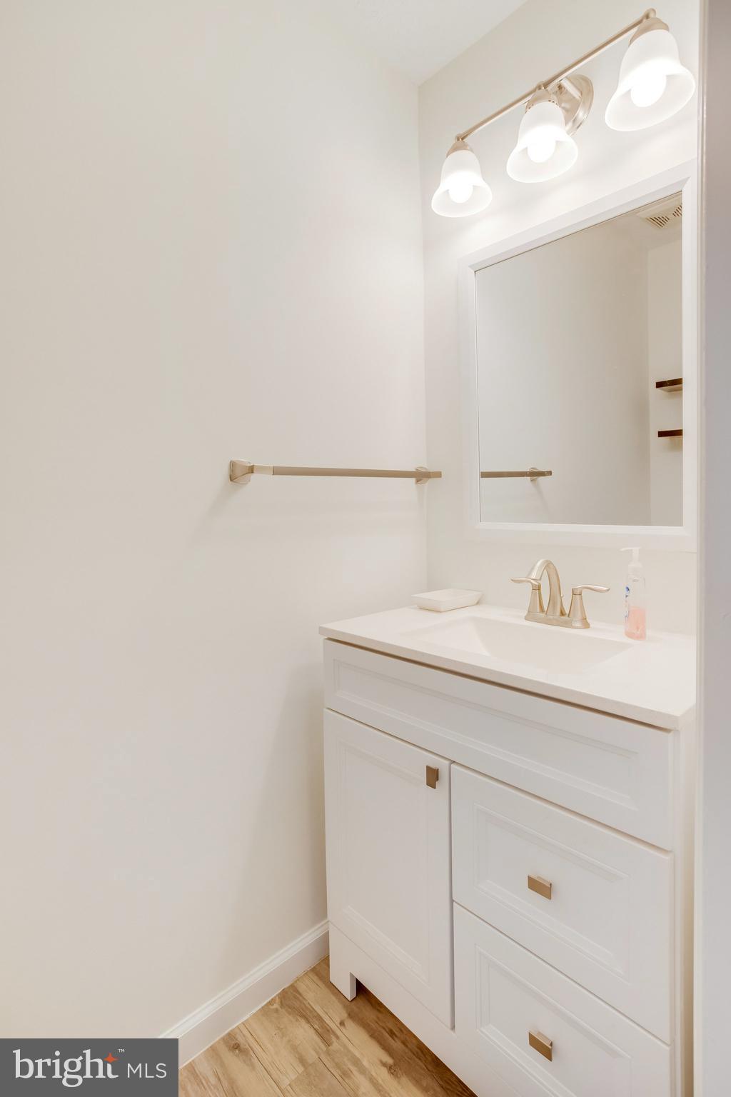 10430 Brackets Ford Circle Manassas, VA 20110 - Photo 46 of 55