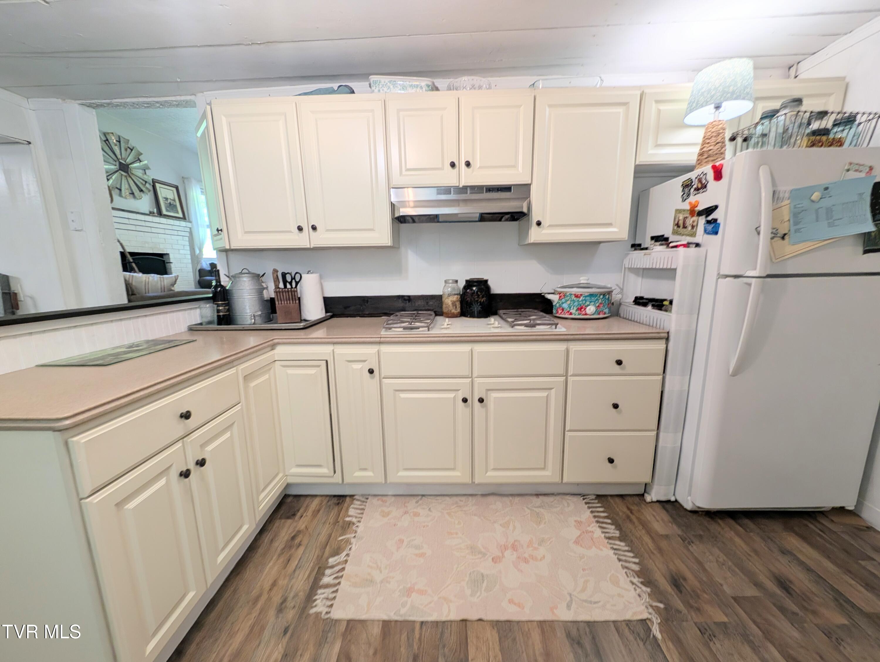 3058 Aily Road Dante, VA 24237 - Photo 33 of 54 1000022391
