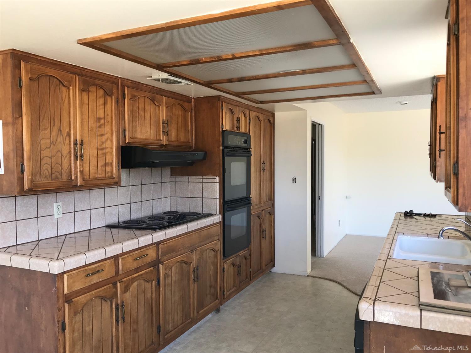 21504 Quail Springs Road Tehachapi, CA 93561 - Photo 16 of 25 Gallery Image 16