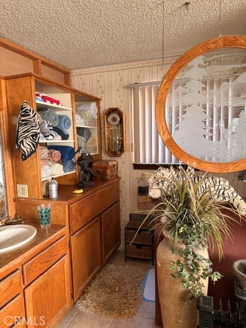 2601 Murphys Grade Road Murphys, CA 95247 - Photo 25 of 26 Master Bathroom