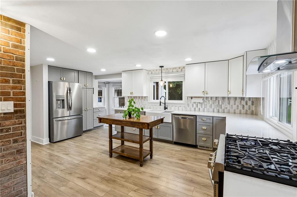 706 Naysmith Road North Versailles, PA 15137 - Photo 11 of 50 Gallery Image 11
