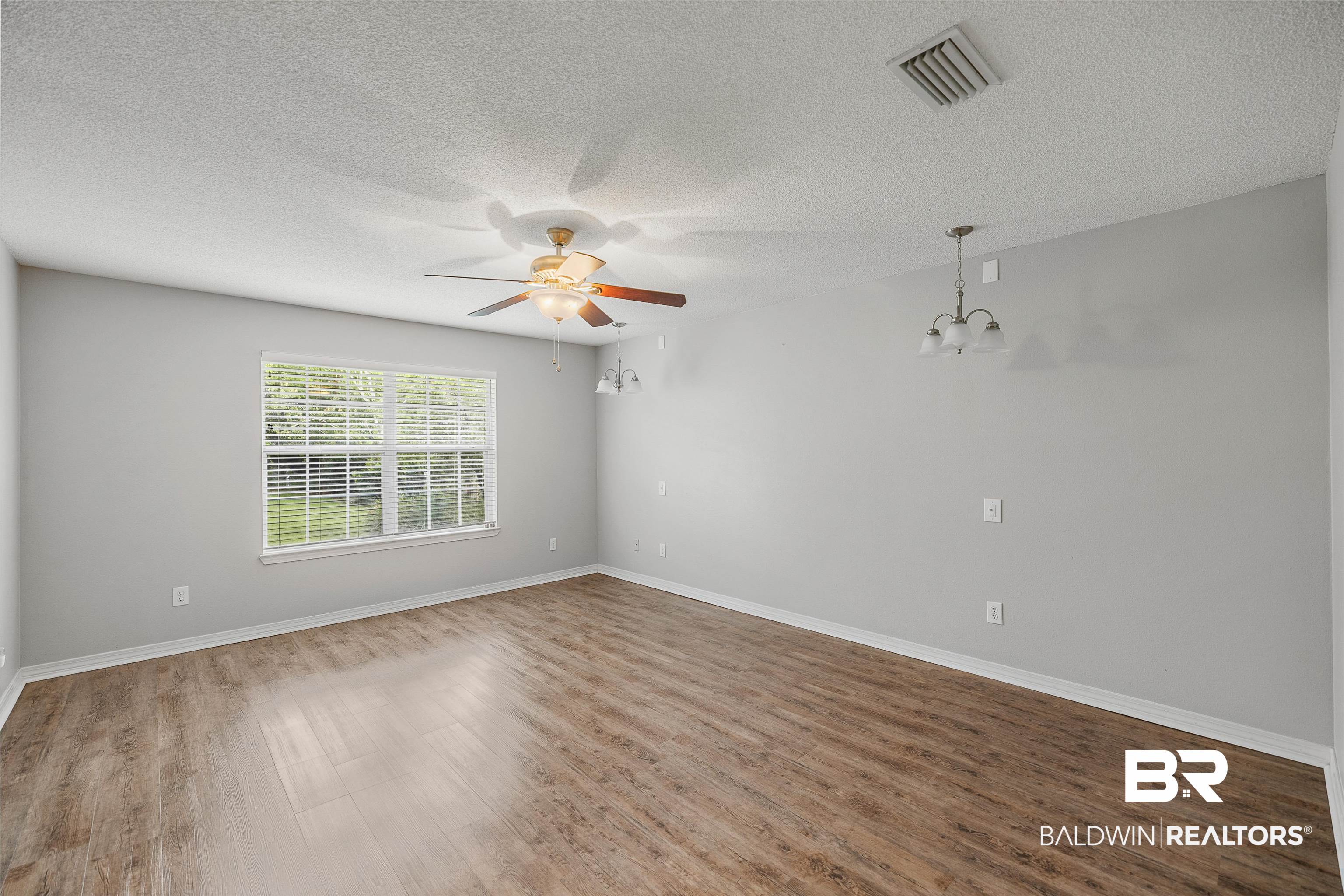 12892 Hunters Chase Foley, AL 36535 - Photo 16 of 40 Primary Bedroom