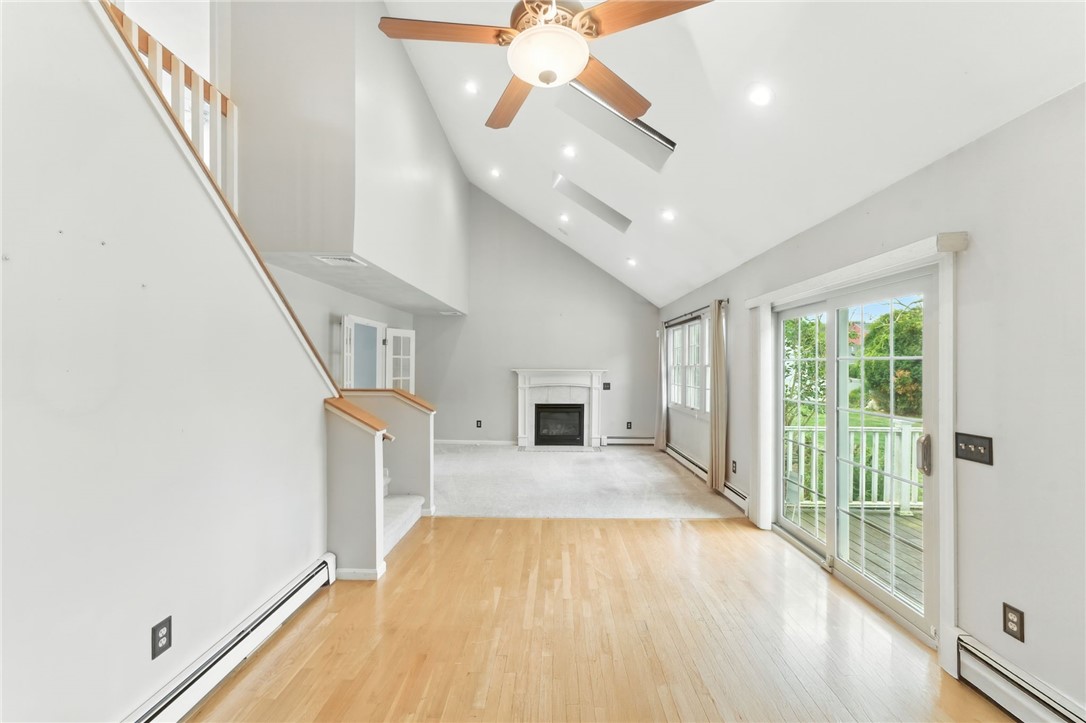 71 Paddock Drive Warwick, RI 02886 - Photo 5 of 37 Gallery Image 5