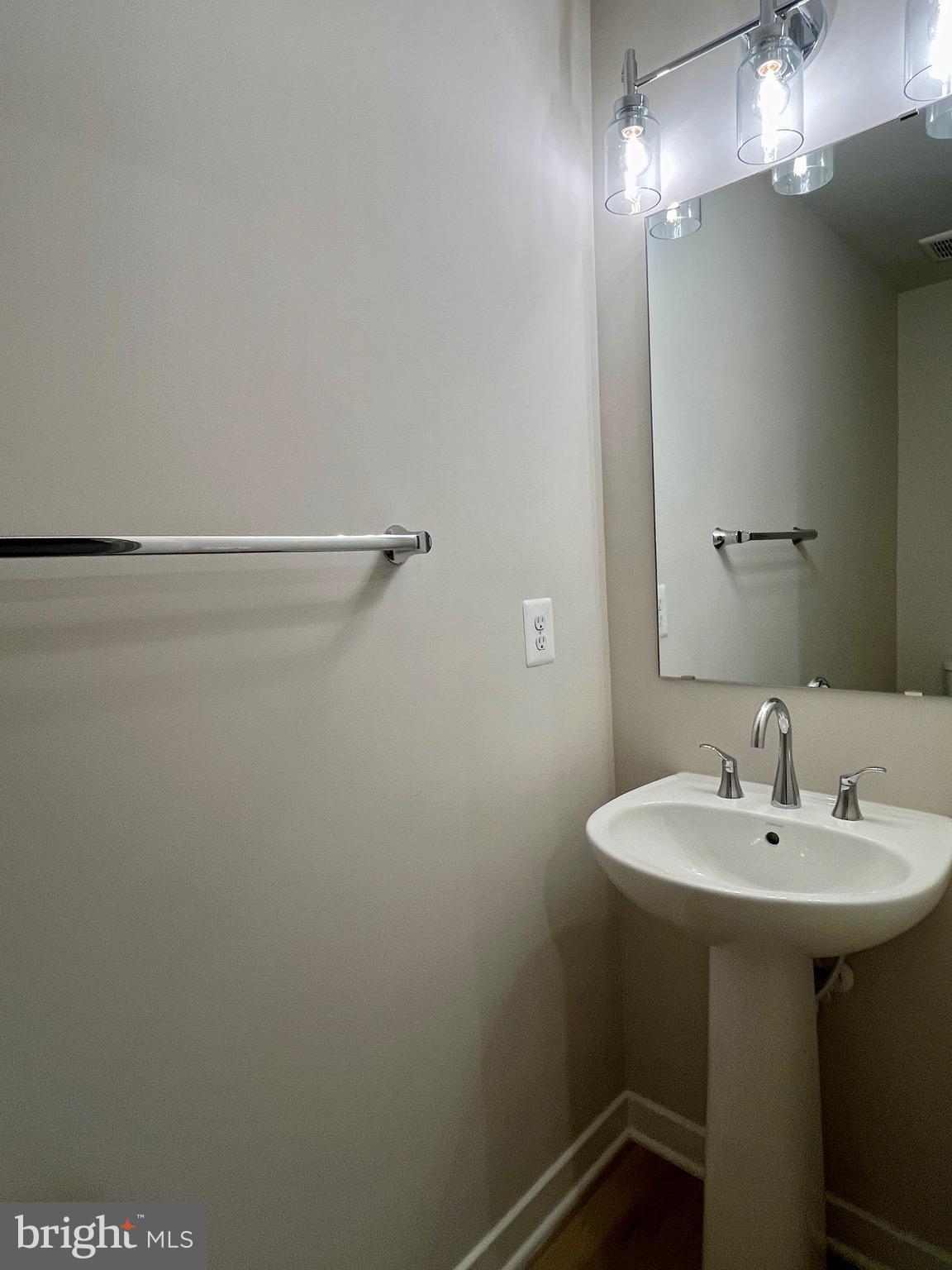 13670 Cobble Loop Woodbridge, VA 22193 - Photo 34 of 34