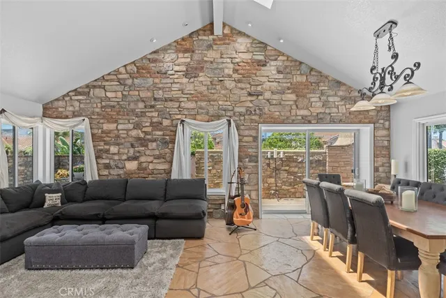 $1,650,000 | 1200 Cerca, San Clemente, CA 92673