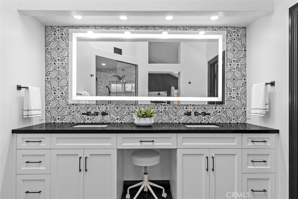 1200 Cerca San Clemente, CA 92673 - Photo 5 of 51