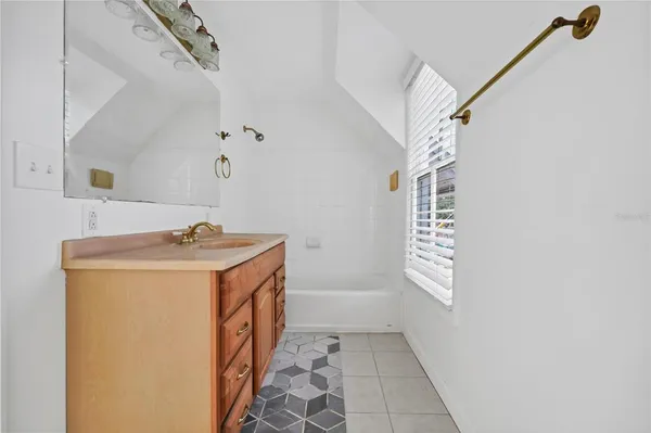 $999,999 | 19 West Princeton Street, Orlando, FL 32804