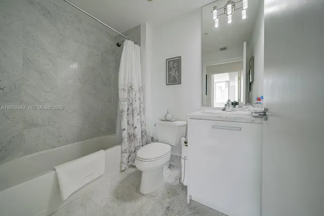 $655,000 | 244 Biscayne Boulevard, Unit 2309, Miami, FL 33132