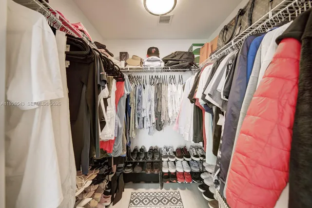 $655,000 | 244 Biscayne Boulevard, Unit 2309, Miami, FL 33132