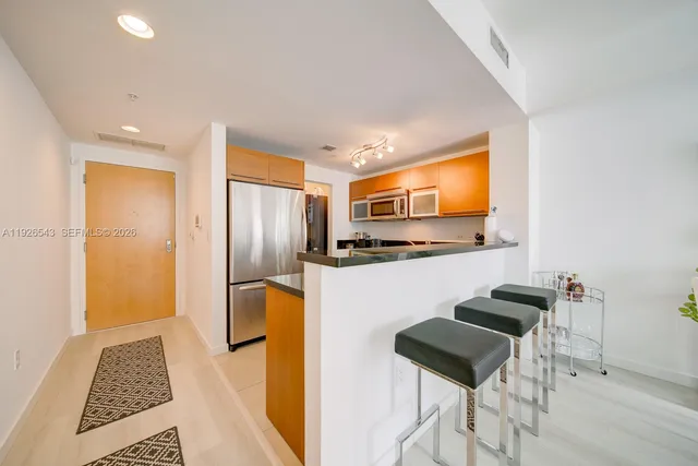 $655,000 | 244 Biscayne Boulevard, Unit 2309, Miami, FL 33132