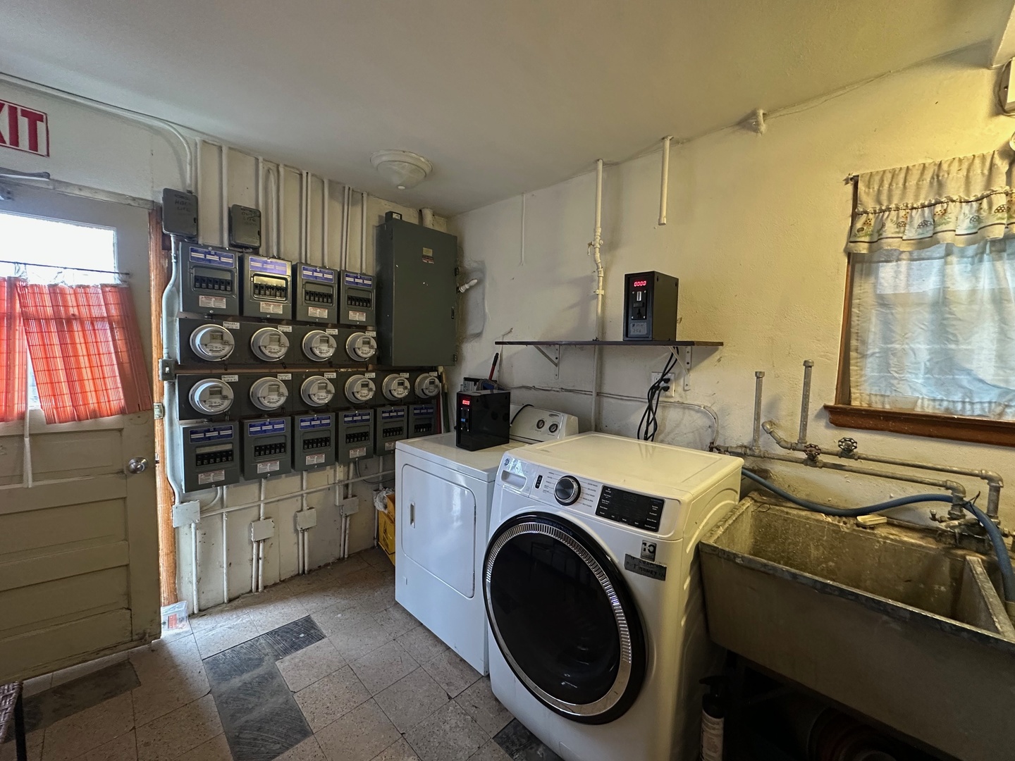 7554 North Waukegan Road Niles, IL 60714 - Photo 11 of 14