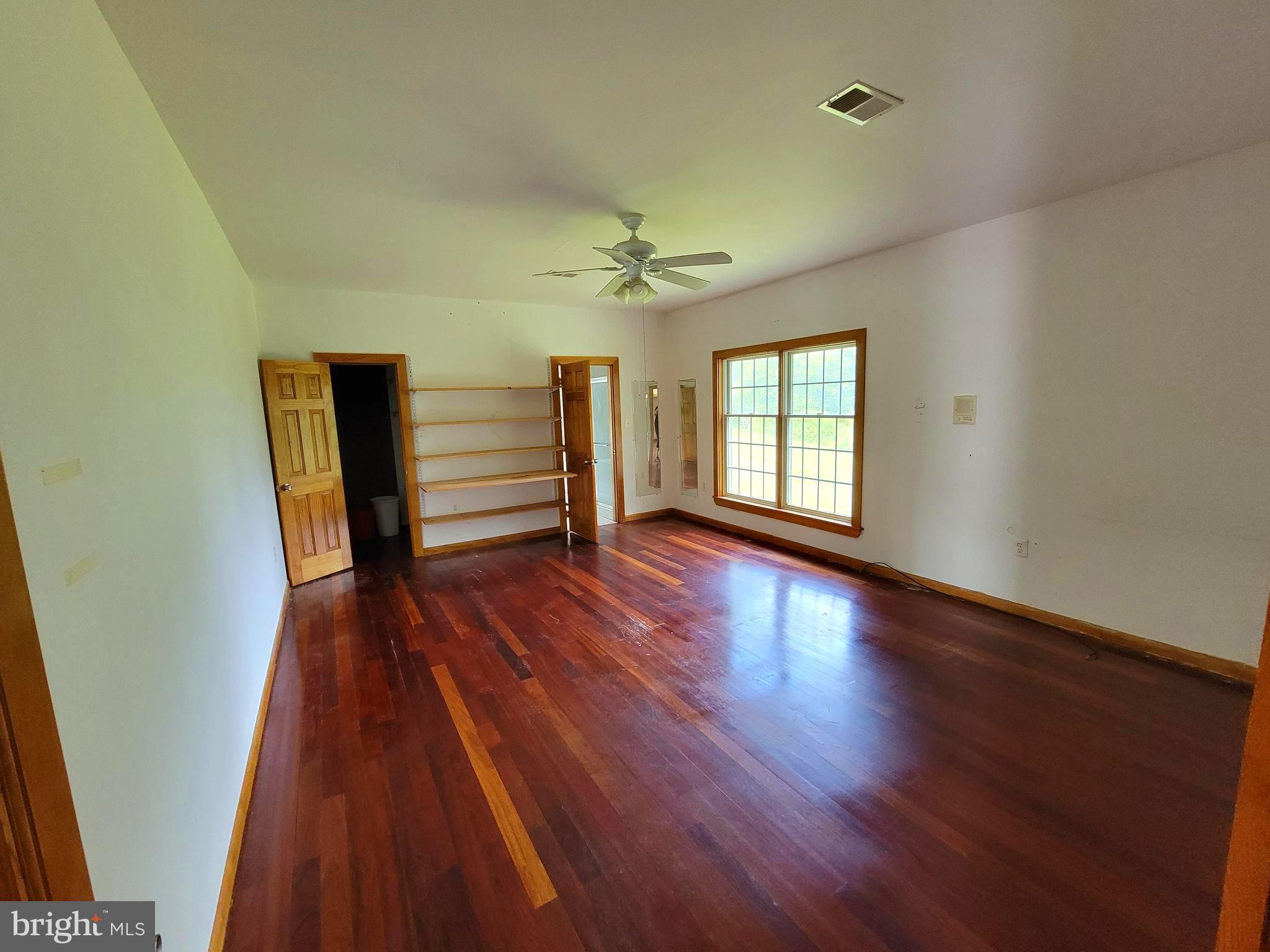 2001 Marymont Road Silver Spring, MD 20906 - Photo 16 of 23 Primary Bedroom