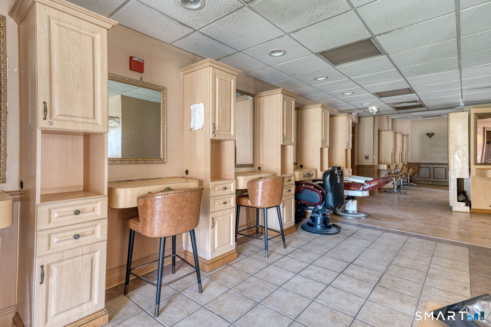 2404 Main Street Hartford, CT 06120 - Photo 9 of 37 a view of a hallway with seating area