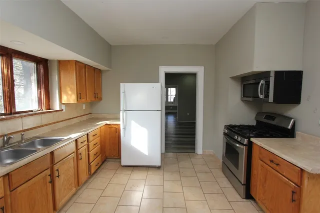 $1,600 | 12 George Street, Binghamton, NY 13904