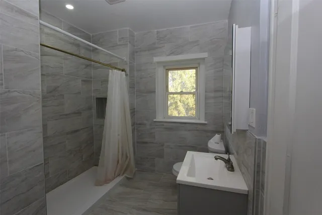 $1,600 | 12 George Street, Binghamton, NY 13904