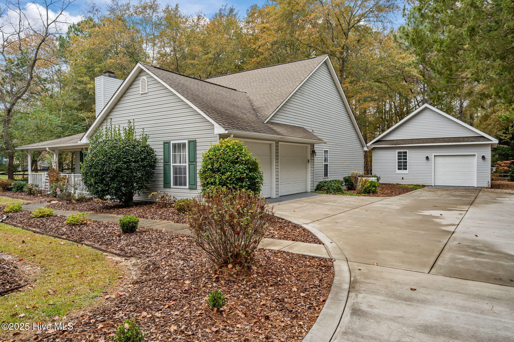 126 Shenandoah Road West End, NC 27376 - Photo 2 of 60 2-web-or-mls-DSC08227
