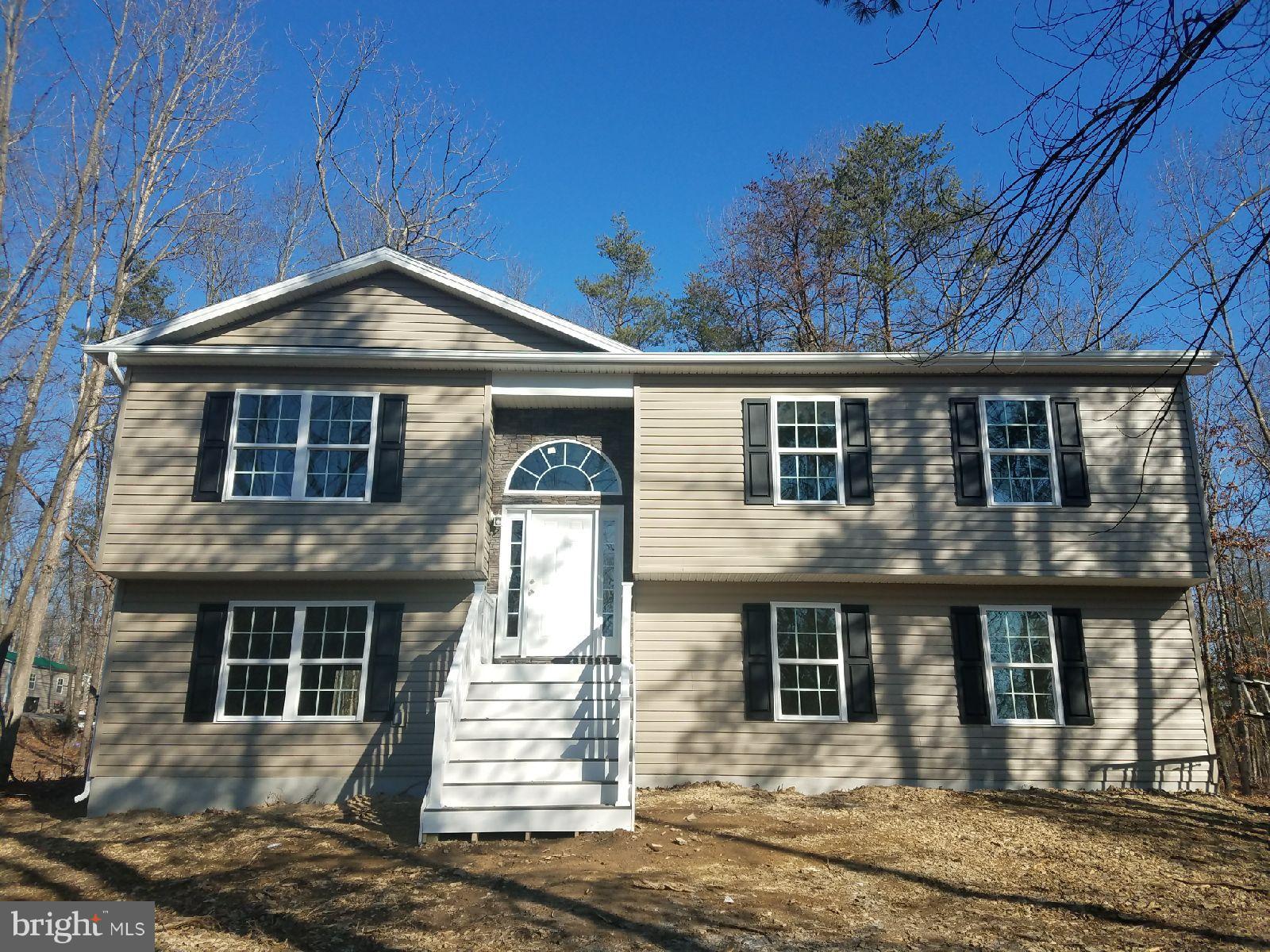 Getaway Road Hedgesville, WV 25427 - Photo 1 of 16 Exterior (Front)