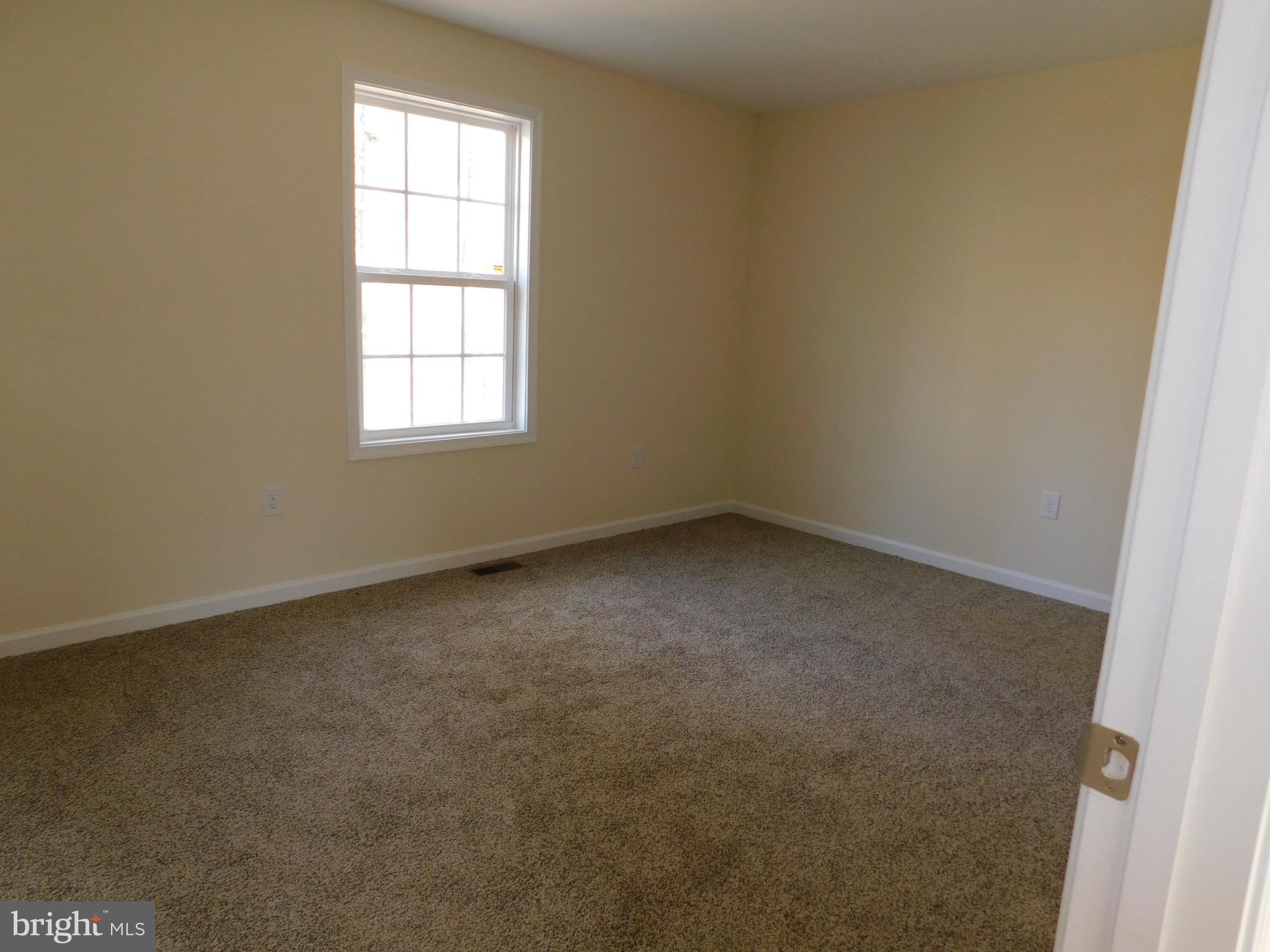 Getaway Road Hedgesville, WV 25427 - Photo 10 of 16 Bath (Master)