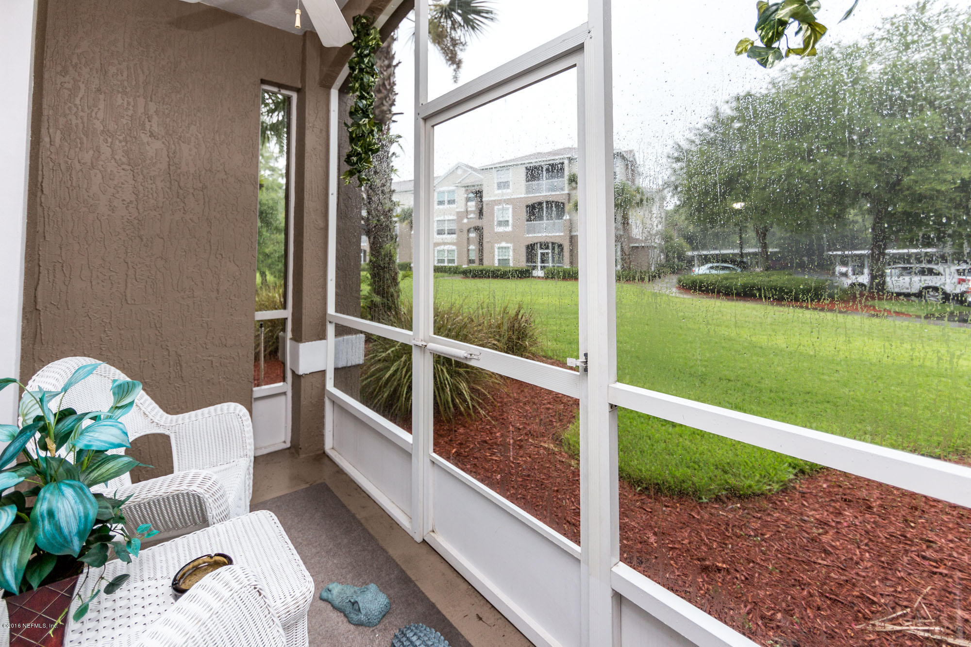10550 Baymeadows Road, Unit 901 Jacksonville, FL 32256 - Photo 17 of 23 Patio