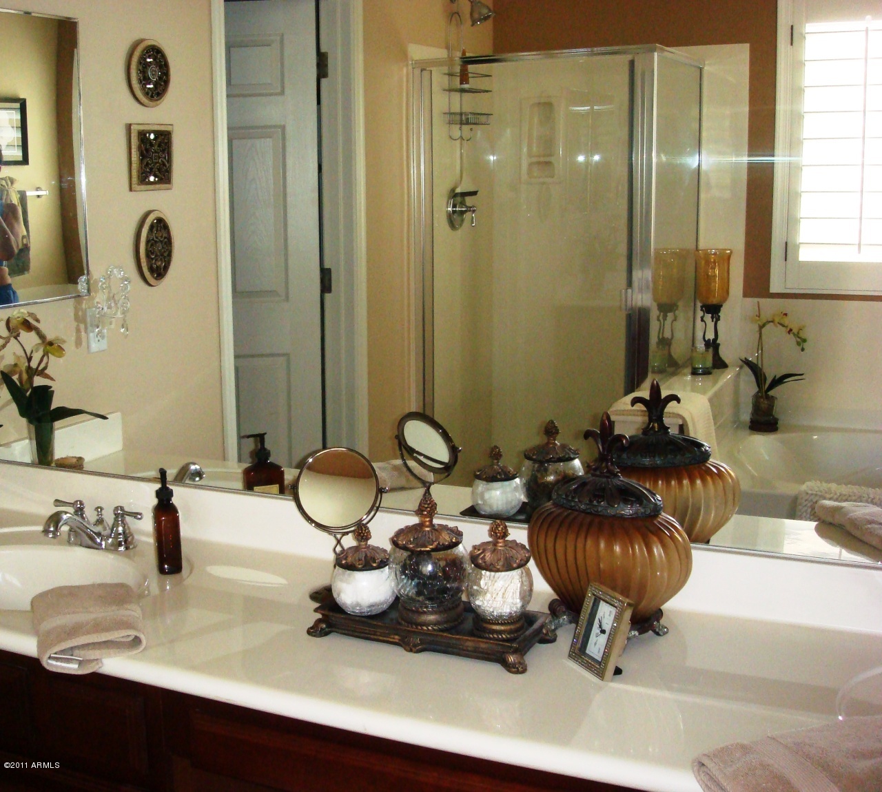 4724 West Maldonado Road Laveen, AZ 85339 - Photo 25 of 38 Master bath 3