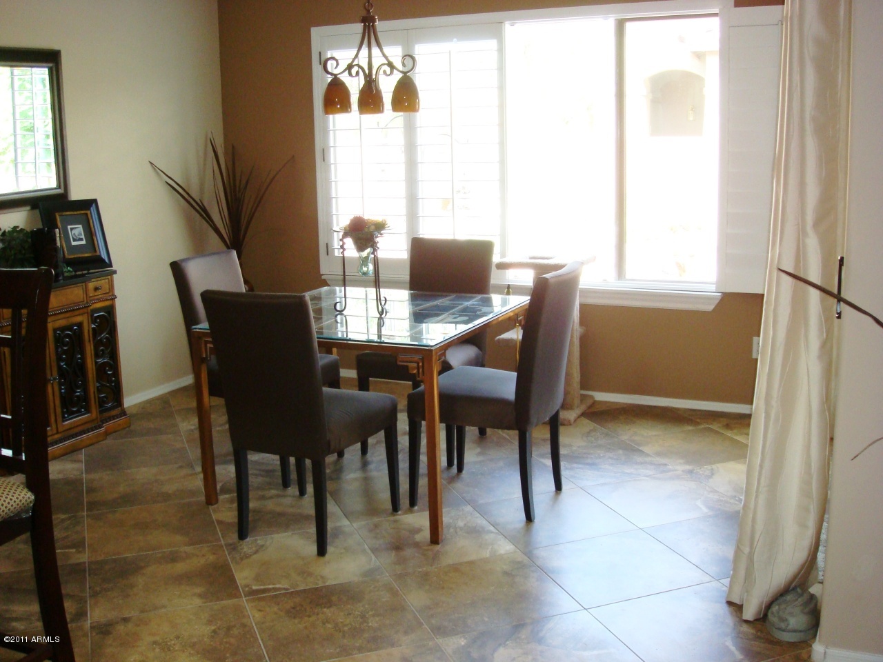 Breakfast room
